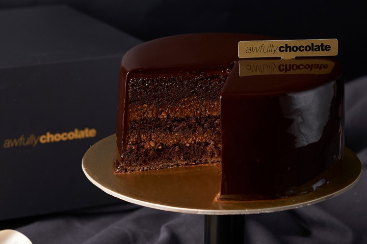 chocolate-praline-cake.jpg